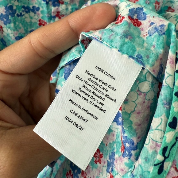 Talbots Floral Blue and Red Button Down Shirt NWT XL - Picture 6 of 7